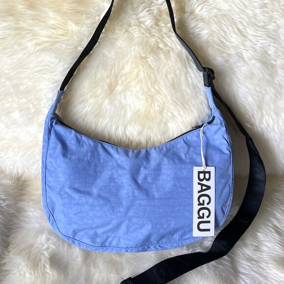 NWT Baggu Medium Crescent Bag - Cornflower - Picture 1 of 6